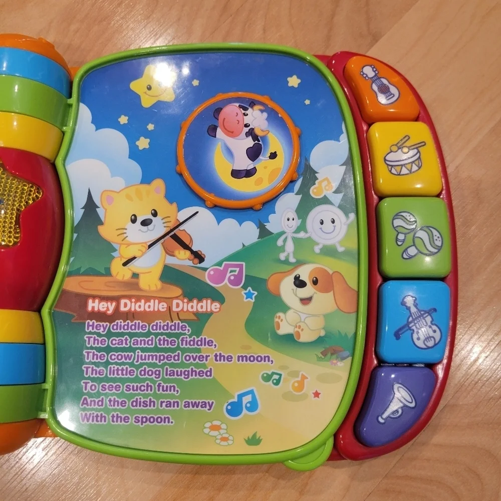VTech Musical Rhymes Book